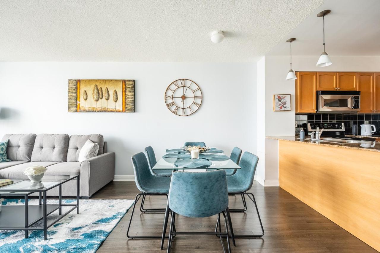 Globalstay Yonge St Condos トロント エクステリア 写真