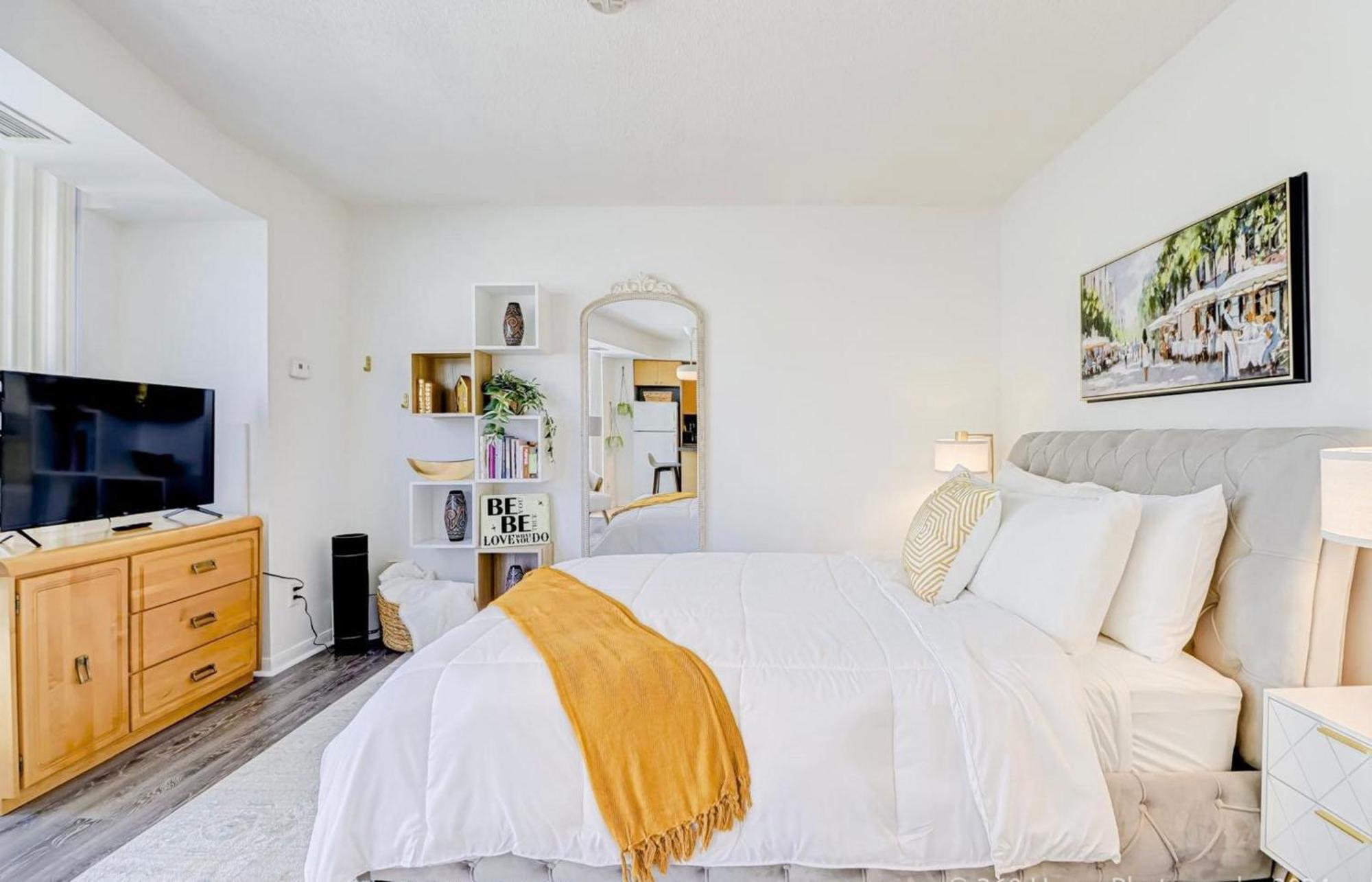 Globalstay Yonge St Condos トロント エクステリア 写真