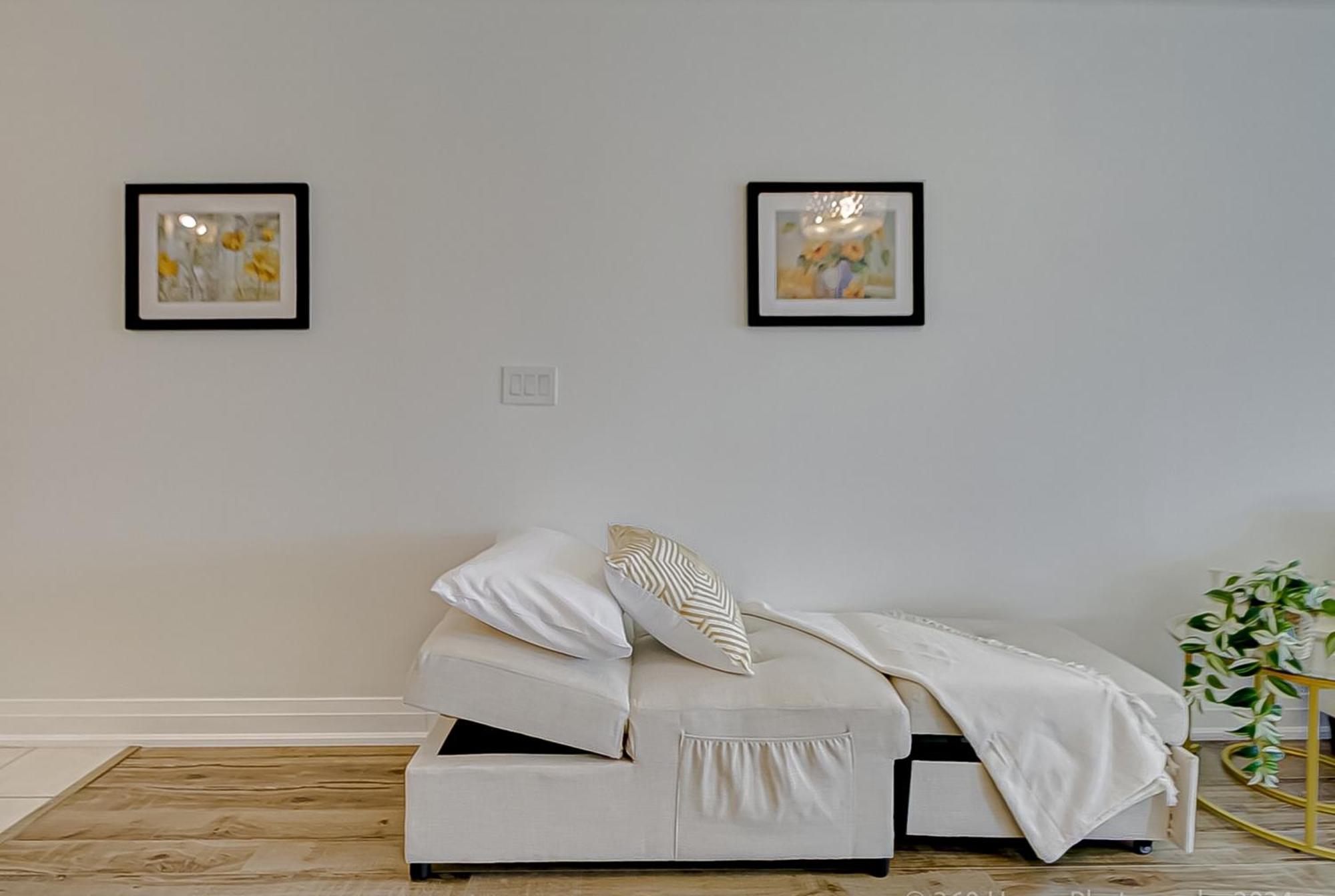 Globalstay Yonge St Condos トロント エクステリア 写真